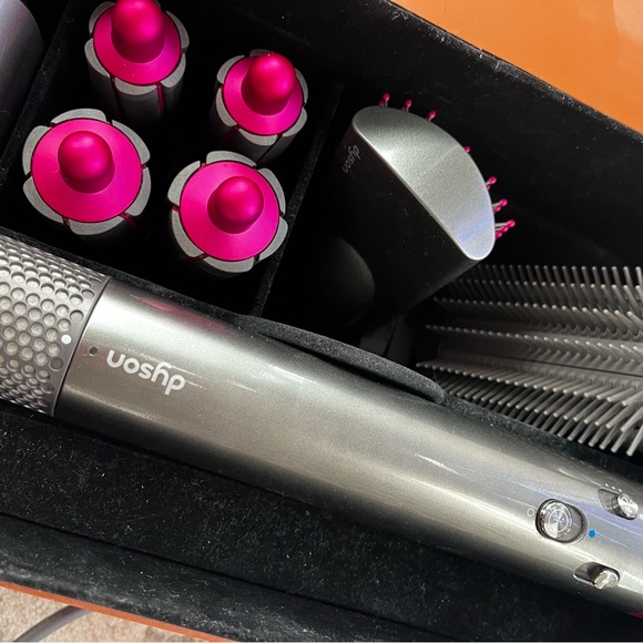 Dyson Hair Styling Set with Fuchsia and Silver - Picture 4 of 5